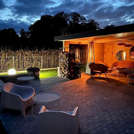 Komfortowe Oh Apartamenty Zator Exteriör bild
