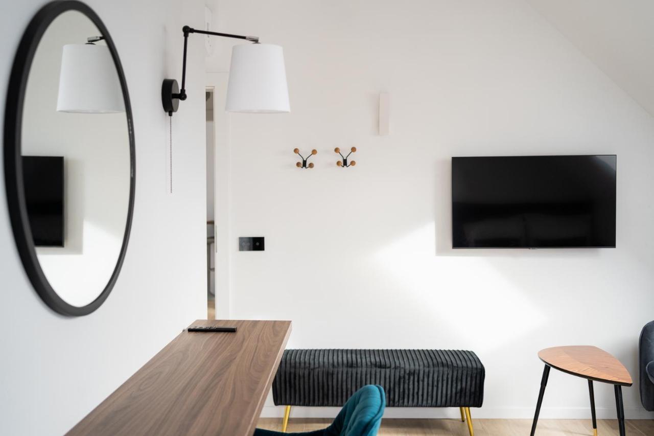 Komfortowe Oh Apartamenty Zator Exteriör bild